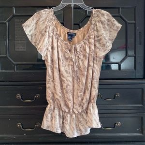 Cinch waist top
